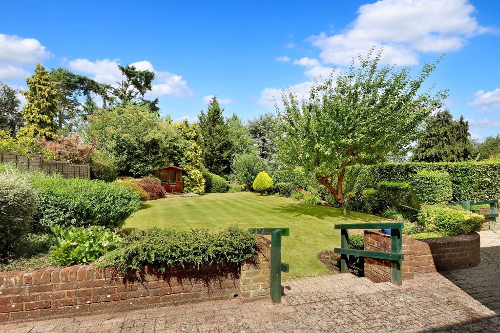 Property photo 2 of 17 Picture No. 04