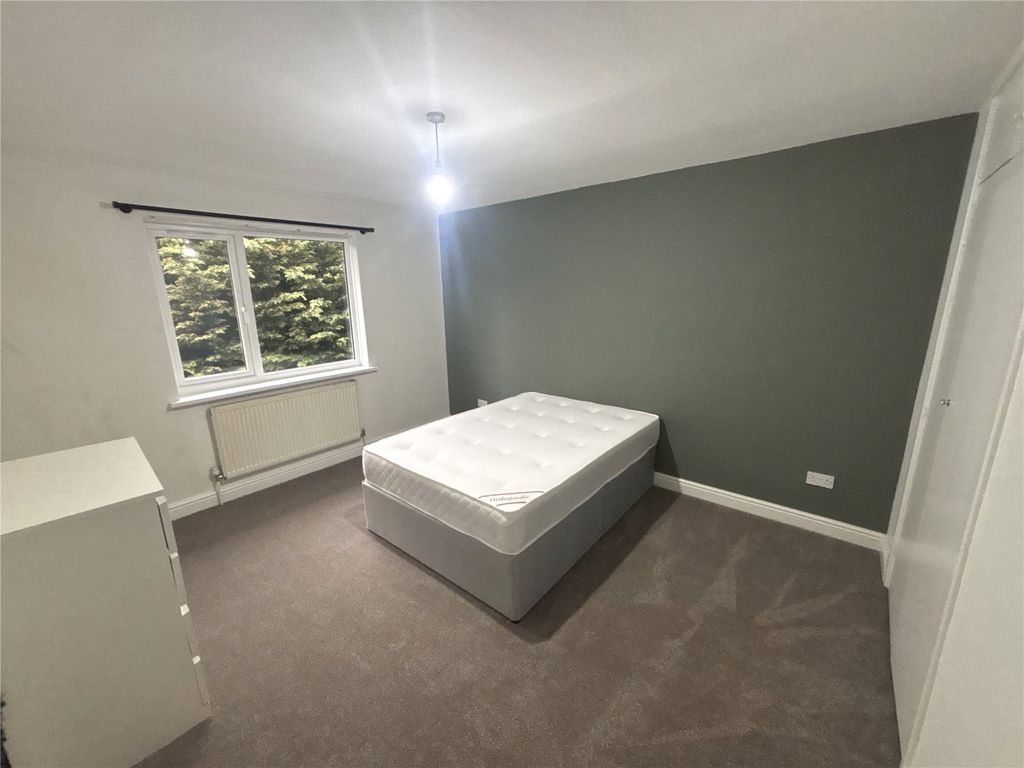 Property photo 2 of 5 Picture No. 07