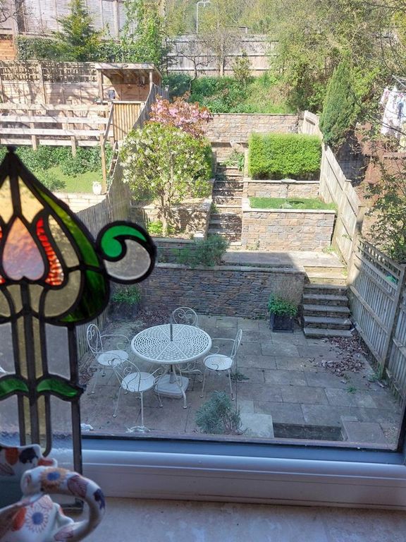 Property photo 2 of 18