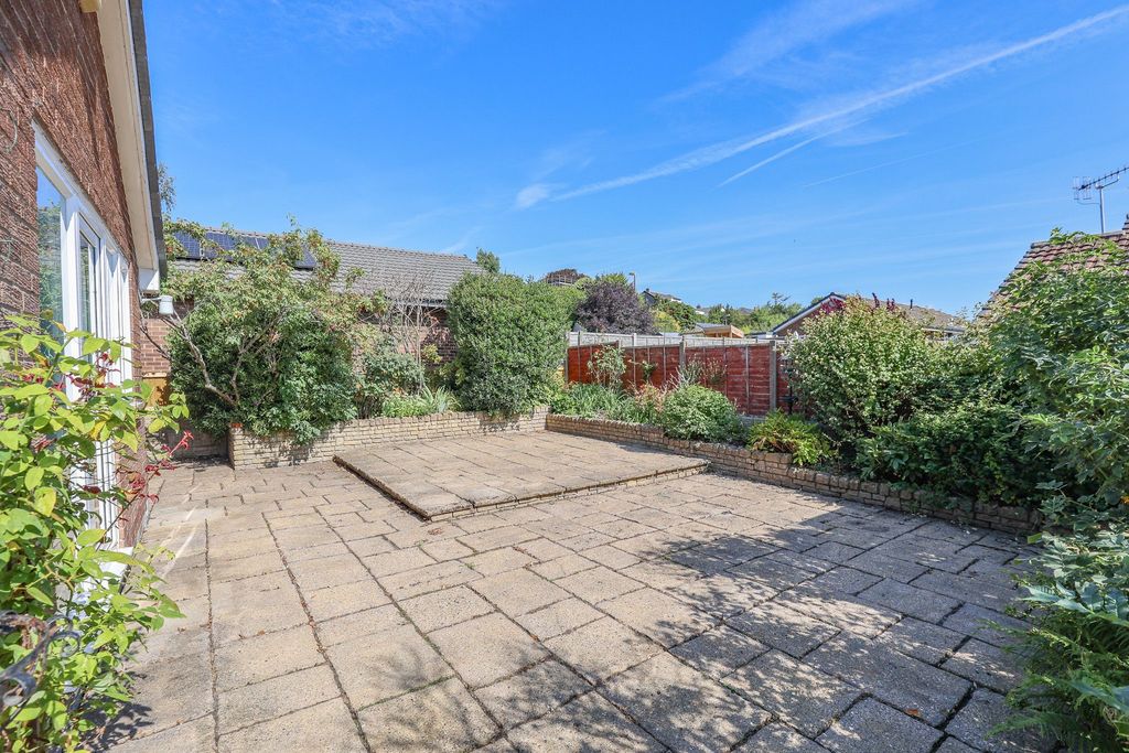 Property photo 2 of 15