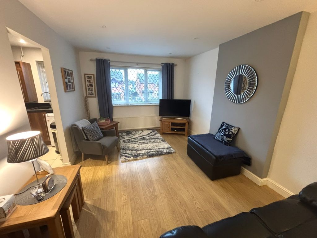 Property photo 3 of 6 Picture No. 02