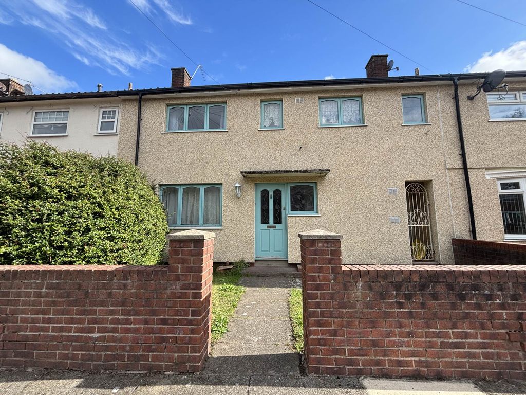 Property photo 1 of 18