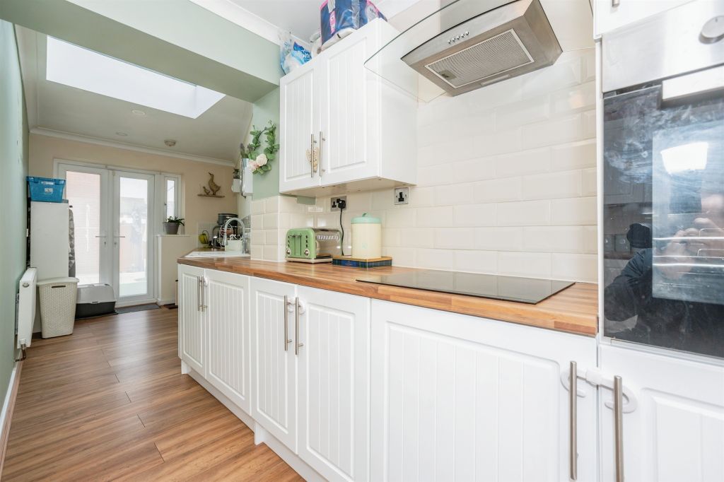 Property photo 2 of 17