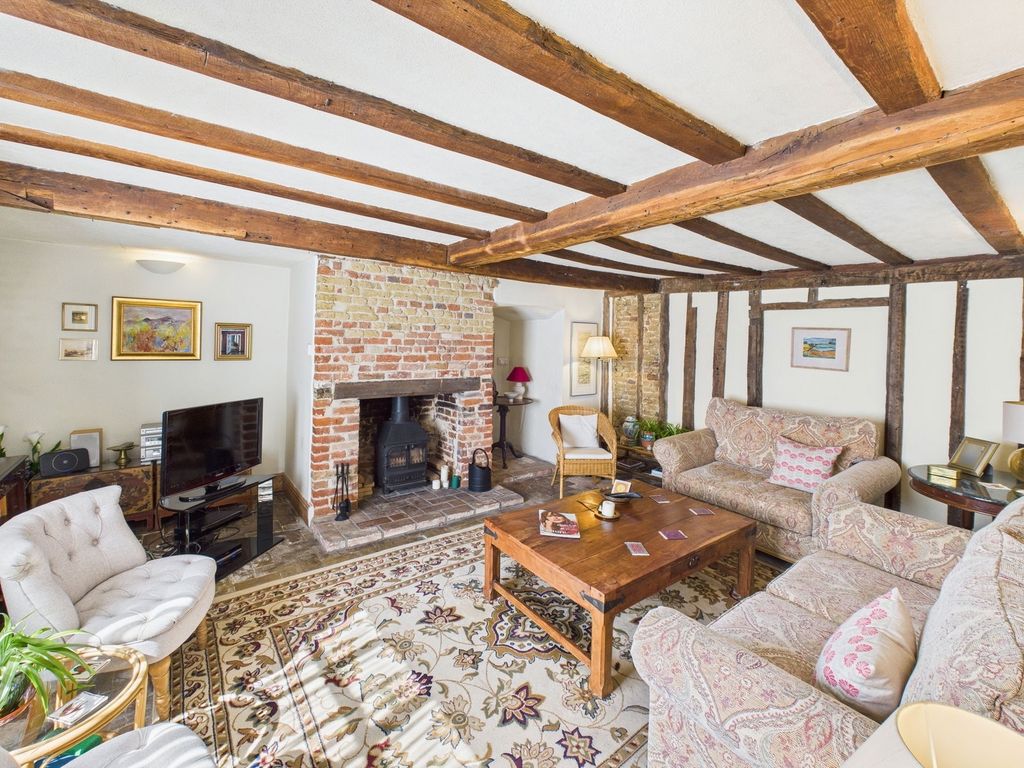 Property photo 2 of 18
