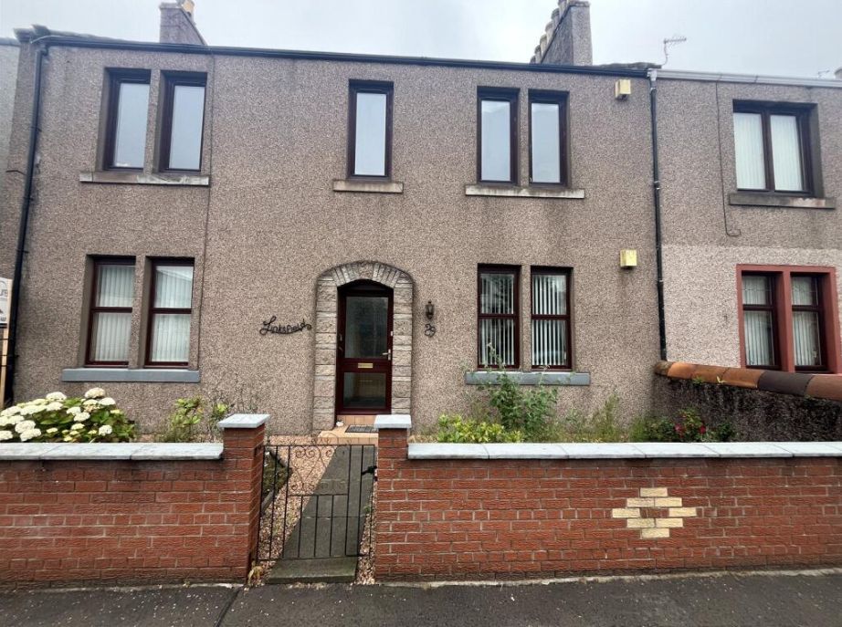 Property photo 1 of 9