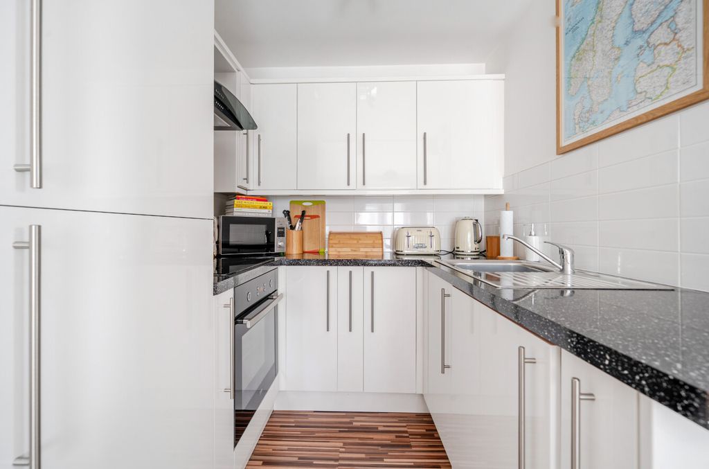 Property photo 3 of 10 1429571-5-69B94c8...