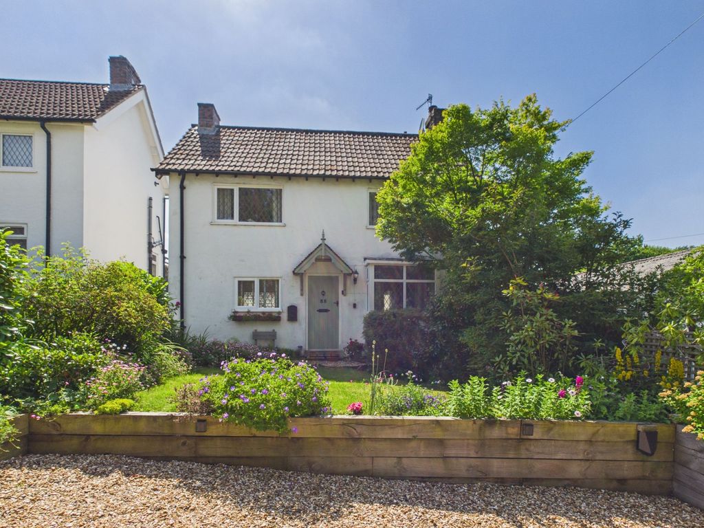 Property photo 1 of 18 Outside
