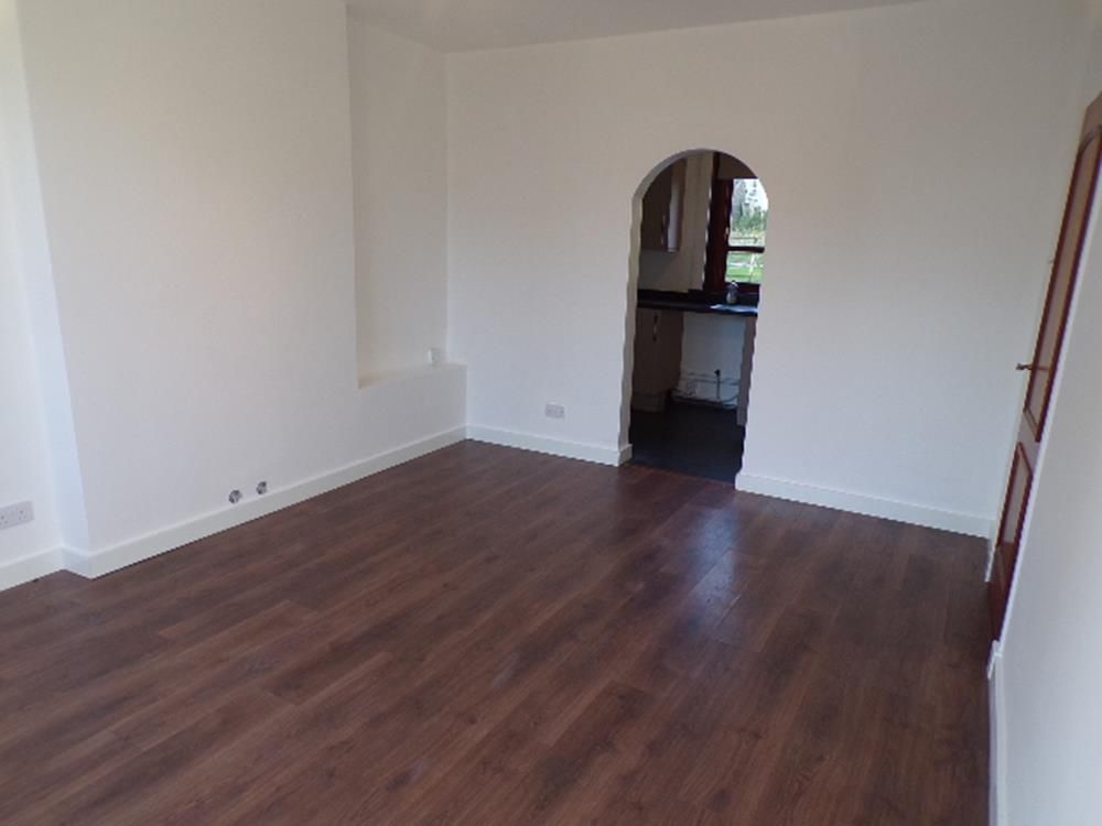 Property photo 3 of 14 101_1428