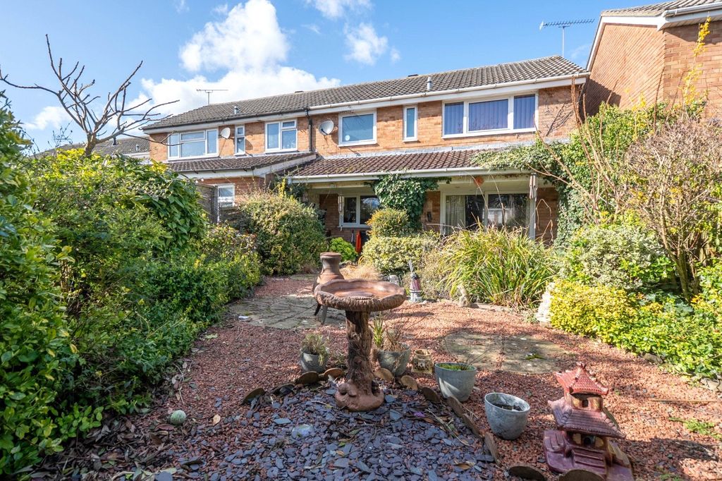 Property photo 1 of 15 Picture No. 12