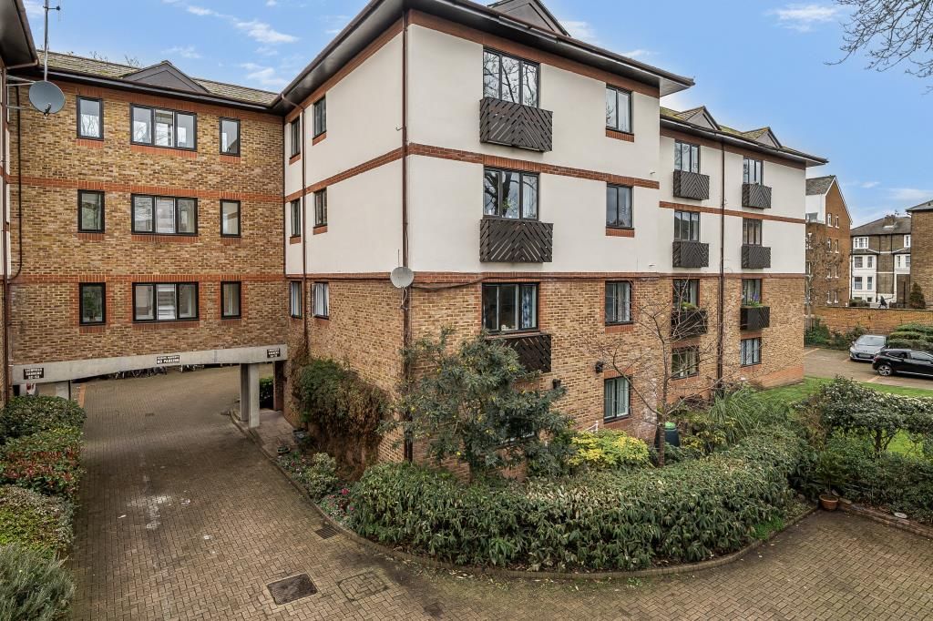 Property photo 2 of 9 External