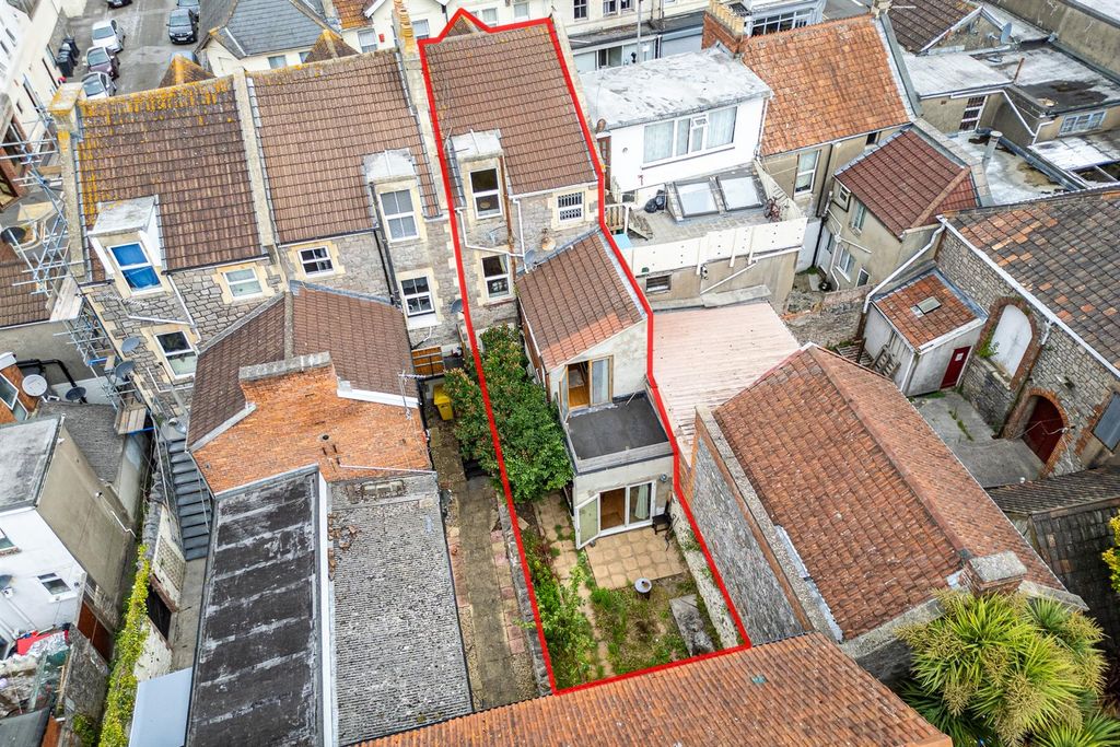 Property photo 2 of 26 18 Baker Street, Weston-Super-Mare Bs23 3Ae | Free
