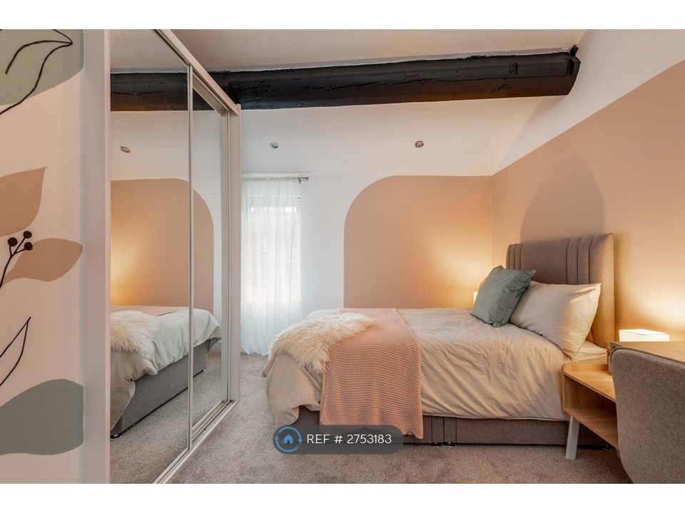 Property photo 2 of 6 Bedroom 7