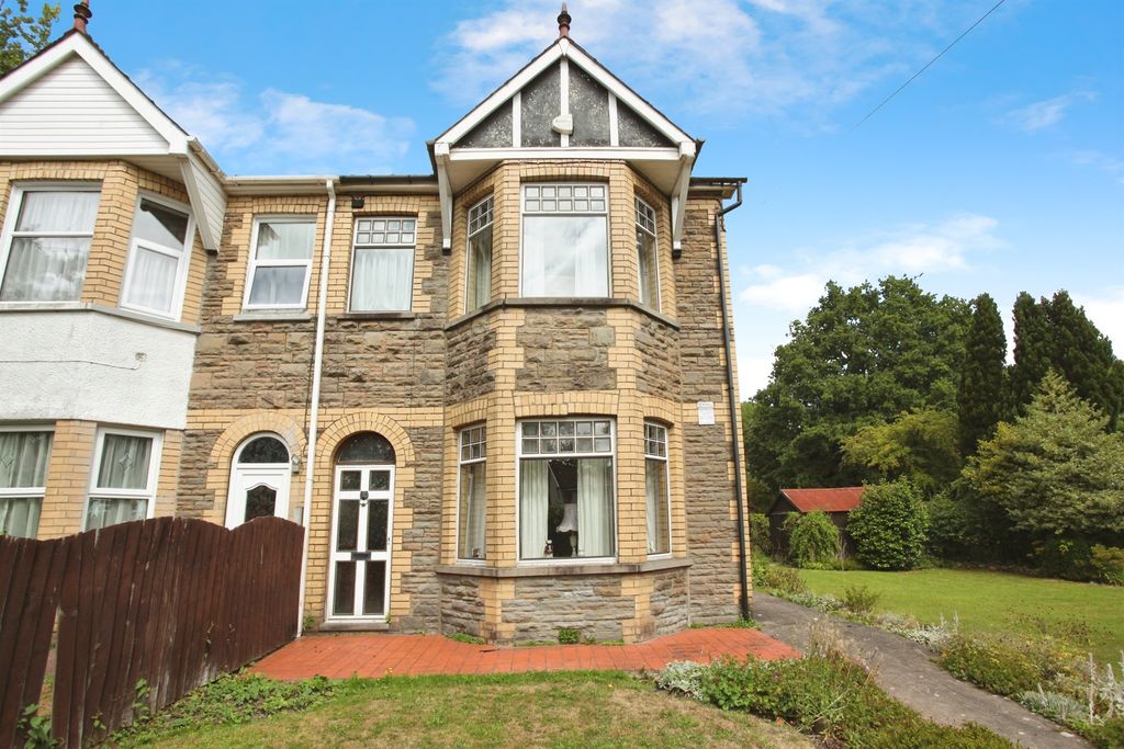 Property photo 1 of 22
