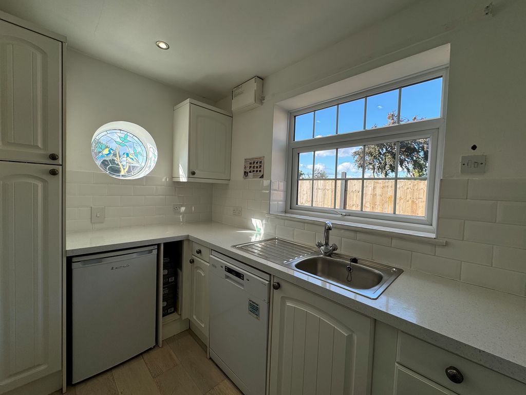 Property photo 3 of 17 Image