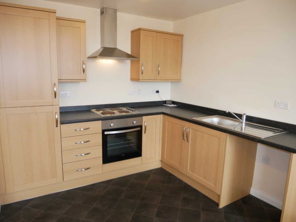 Property photo 2 of 8