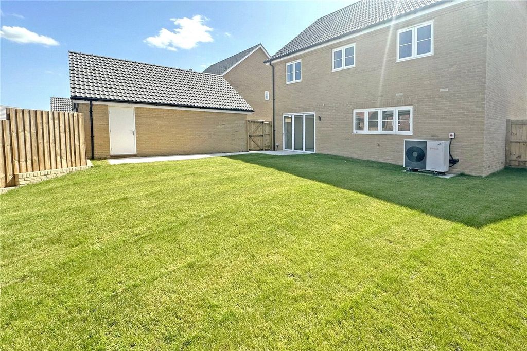 Property photo 2 of 10 Picture No. 23