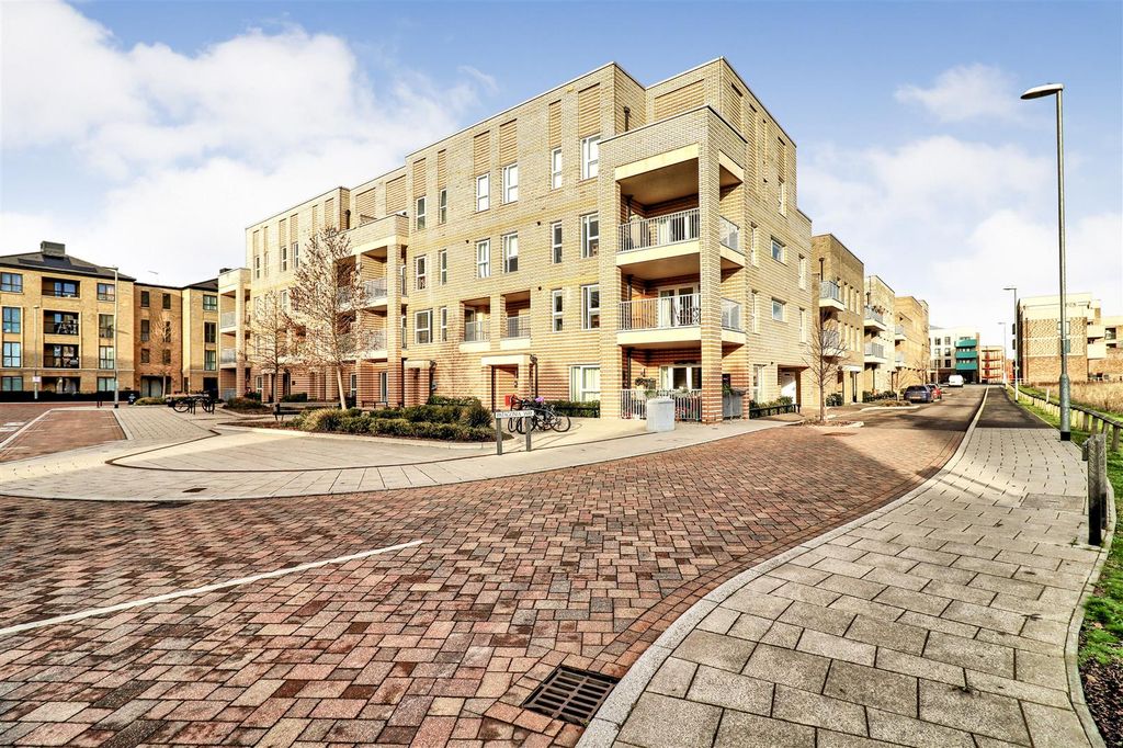 Property photo 1 of 16 Front.Jpg