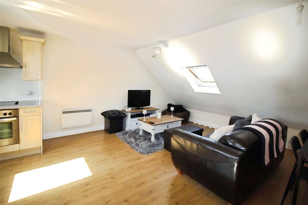 Property photo 3 of 4 Picture No. 07