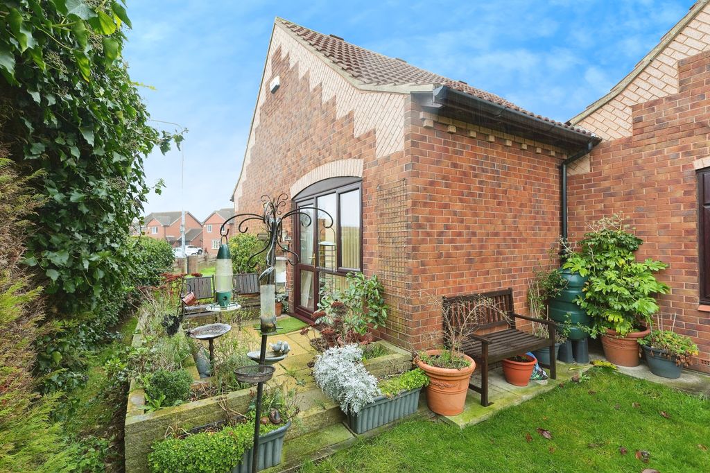 Property photo 3 of 14