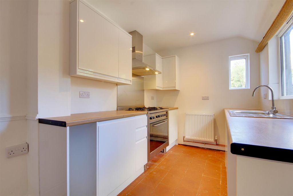 Property photo 2 of 14 Img_6054-Img_6056.Jpg