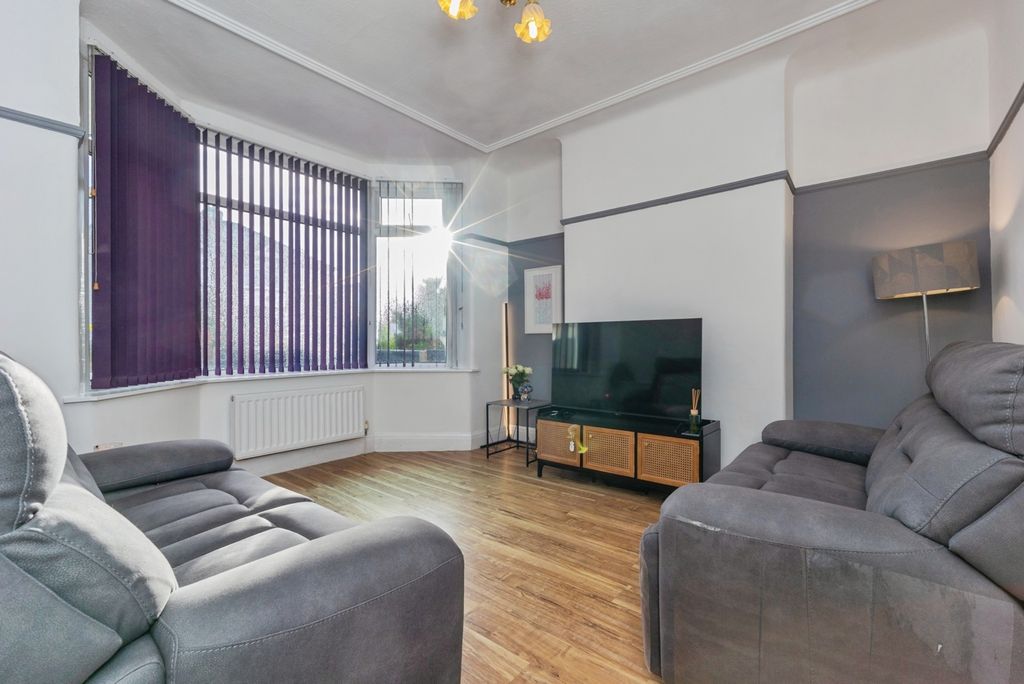 Property photo 2 of 24 Pbox-Img.Jpg