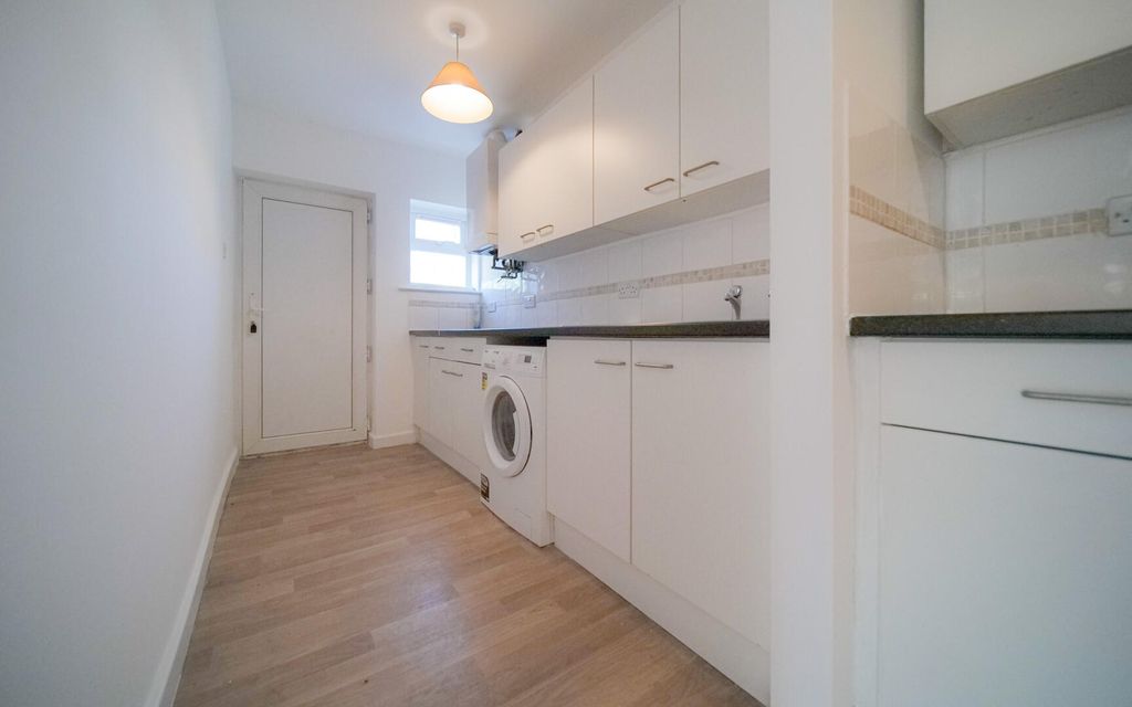 Additional image 4 of 1 bed flat for saleChurch Lane, Melksham SN12