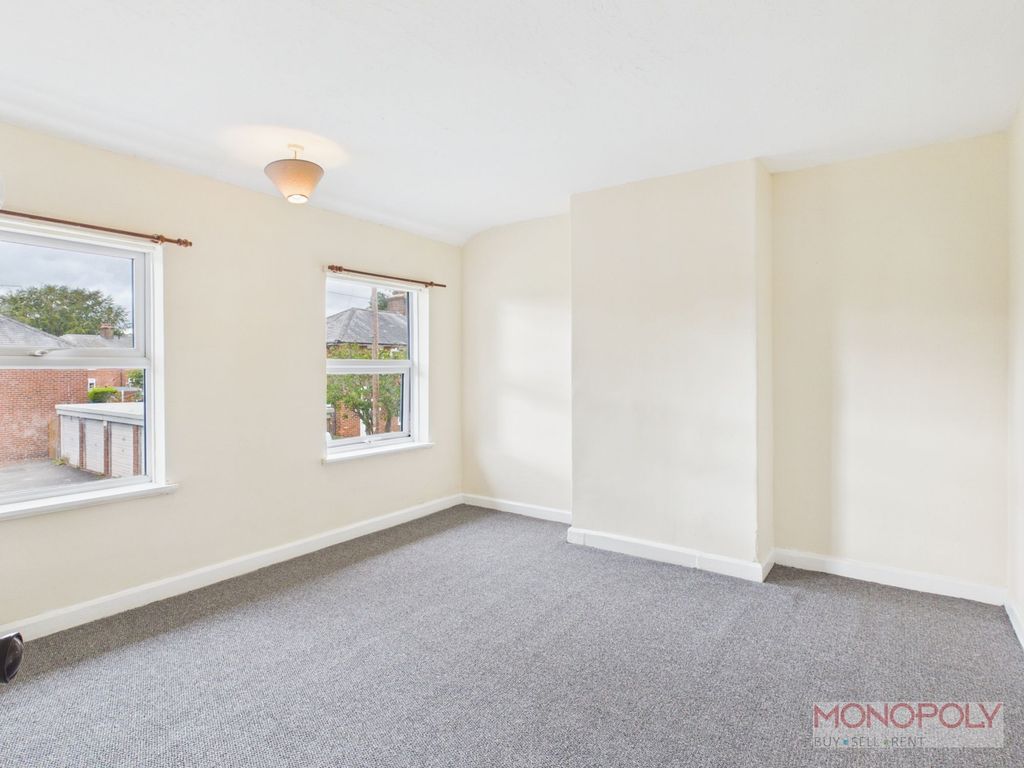 Property photo 3 of 21