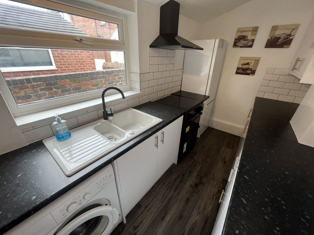 Property photo 3 of 11 Picture No. 04