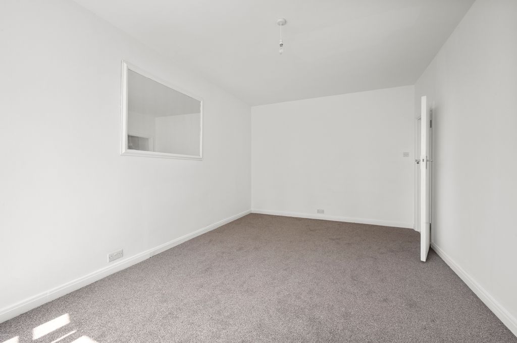 Property photo 3 of 12 Picture No. 07
