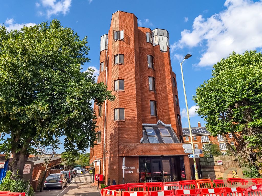 Property photo 1 of 14 4412660