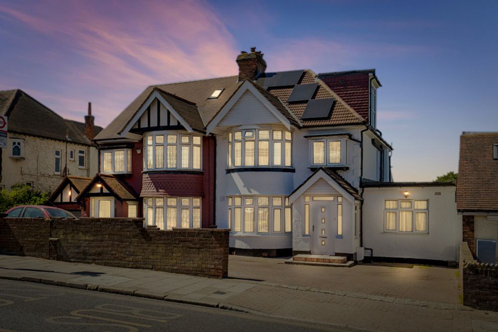 Property photo 1 of 22