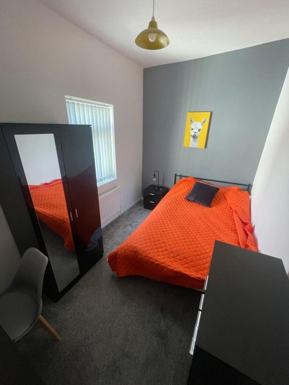 Property photo 3 of 17 Photo-2025-01-05-00-09-16 (8).Jpg