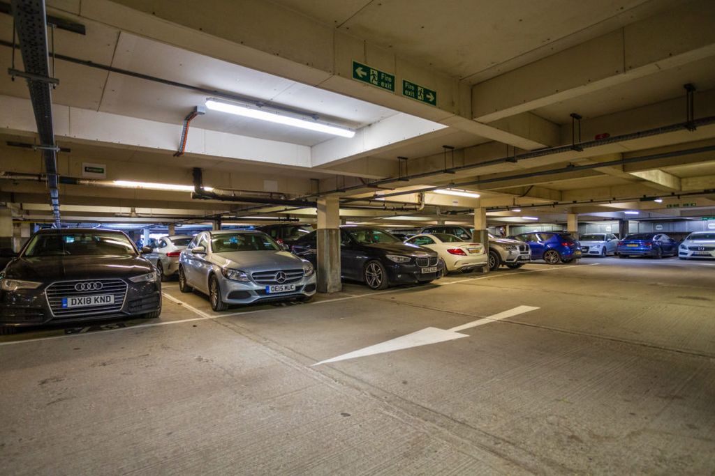 Property photo 2 of 7