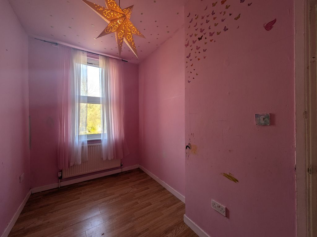 Property photo 3 of 12 Photo 3