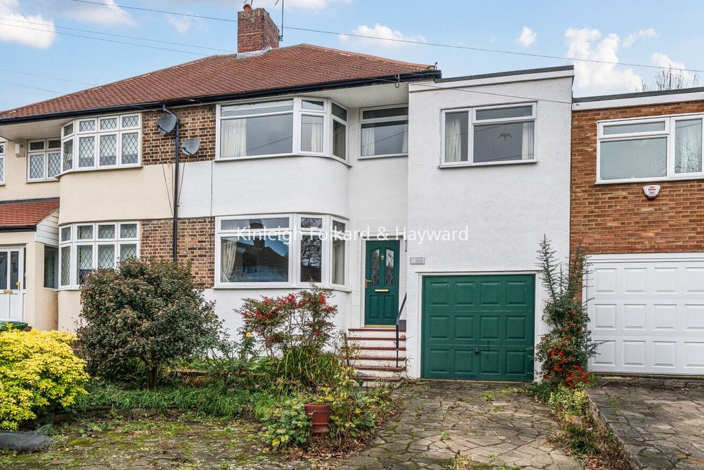 Property photo 1 of 18 Picture No. 15