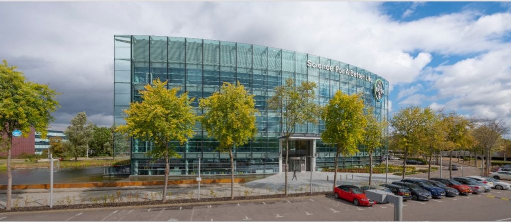 Property photo 1 of 4 Bayer Front.Png