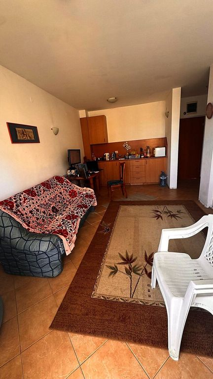 Property photo 2 of 10