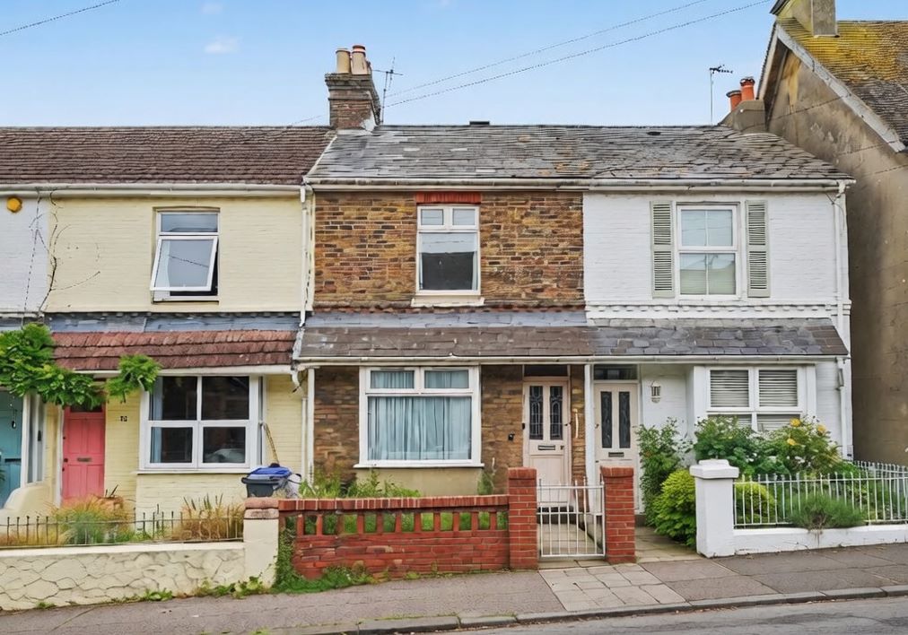 Property photo 1 of 11