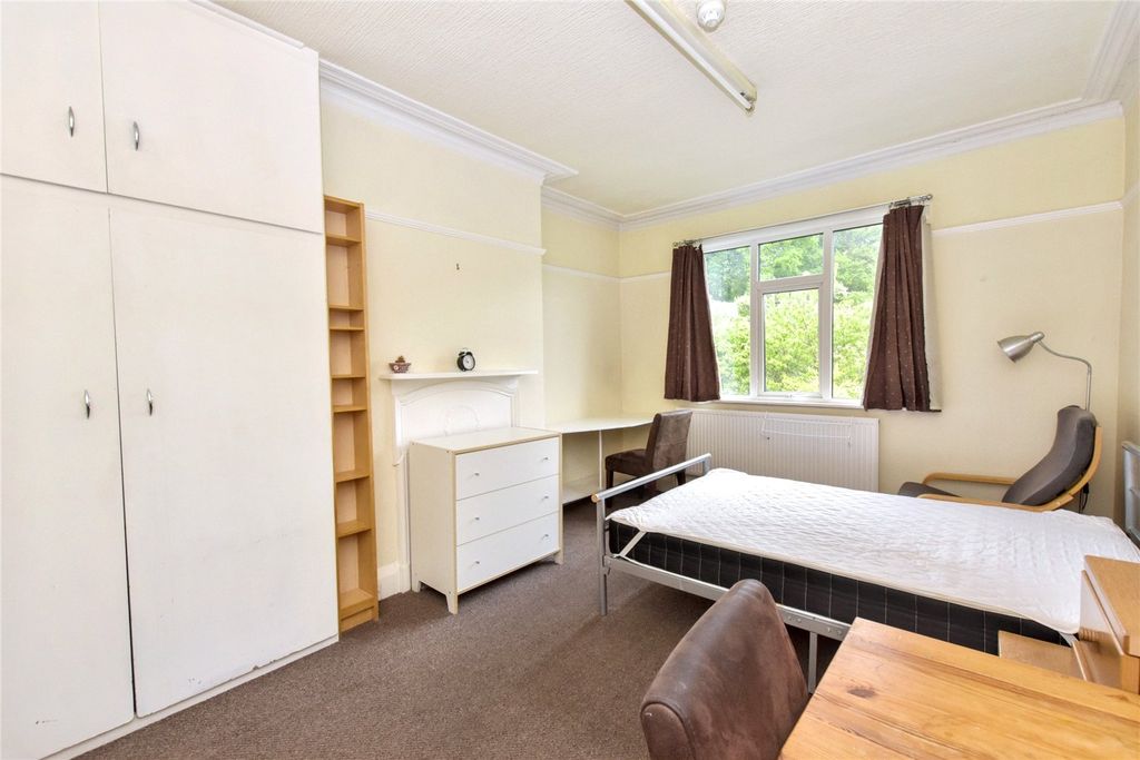 Property photo 3 of 13 Picture 3