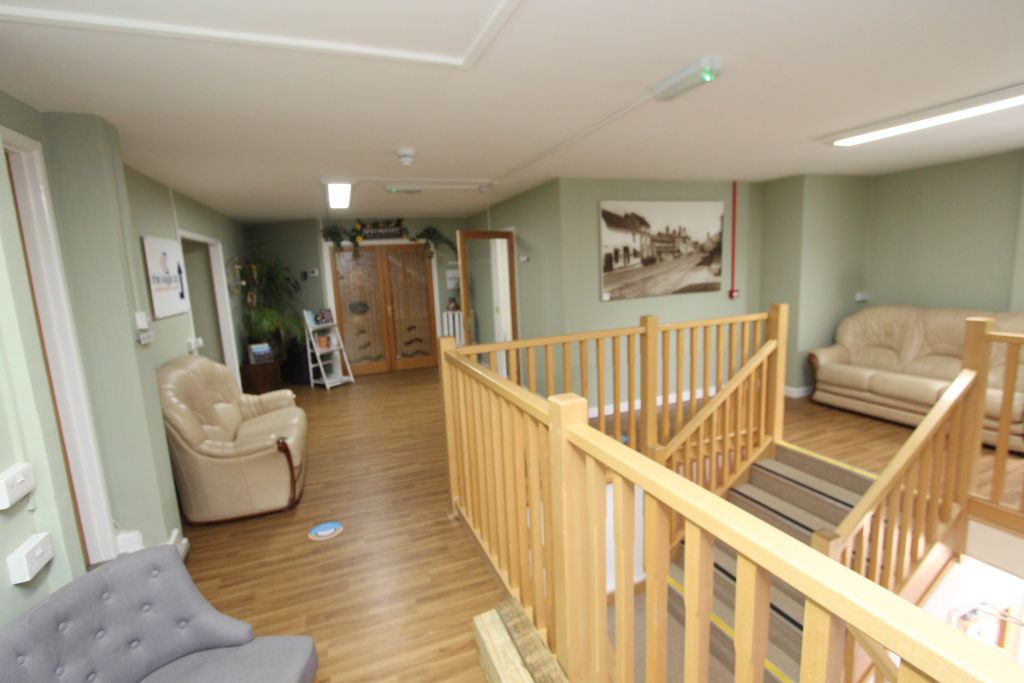 Property photo 2 of 19 Heming & Co