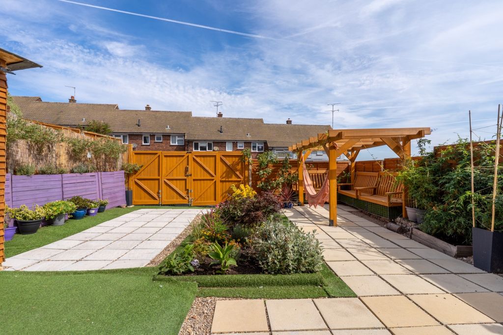 Property photo 3 of 30 5325835