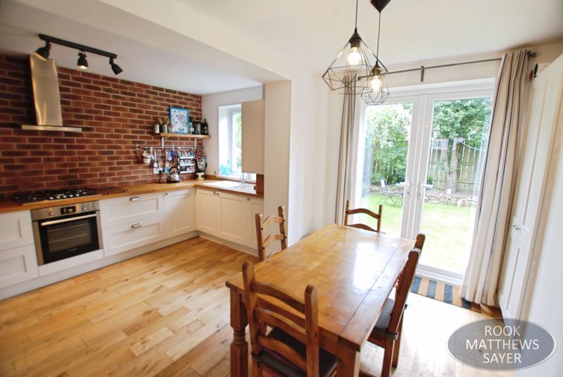 Property photo 3 of 7 Photo 5