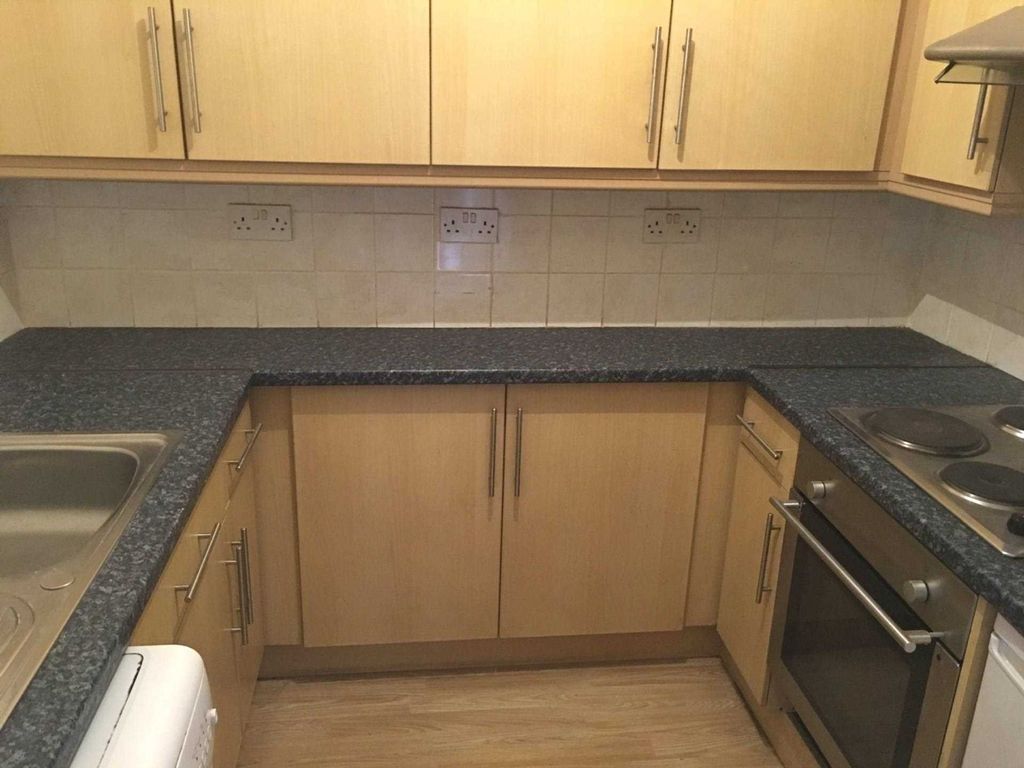 Property photo 3 of 4