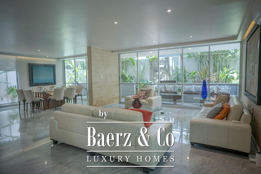 Property photo 2 of 26