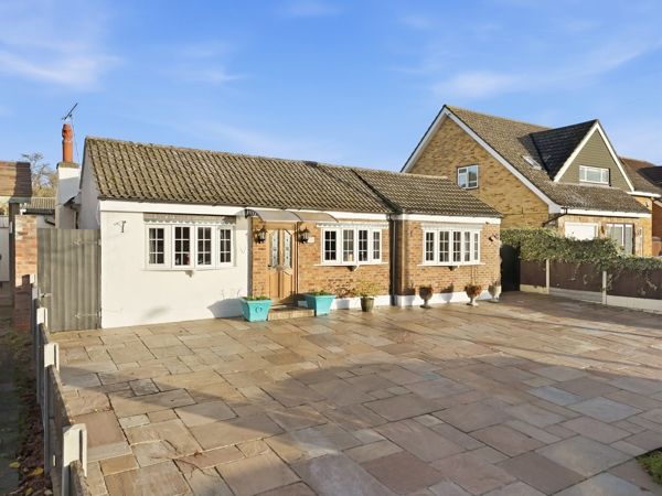 Property photo 2 of 32 Photo 29