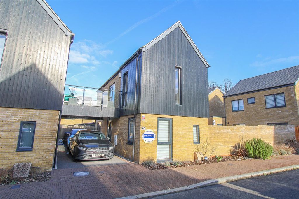 Property photo 1 of 12 Img_7842.Jpg