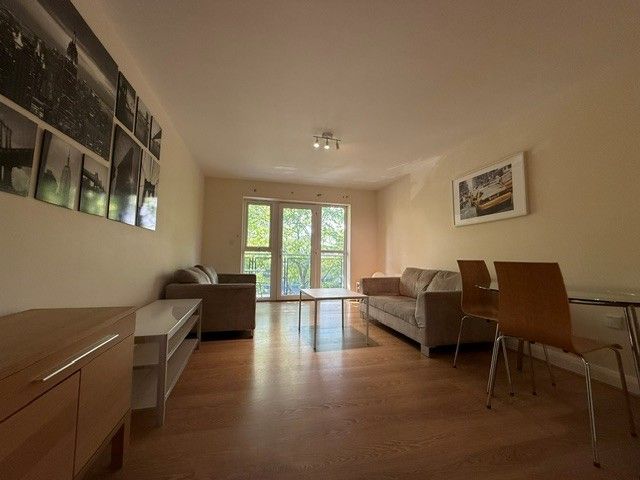 Property photo 2 of 8