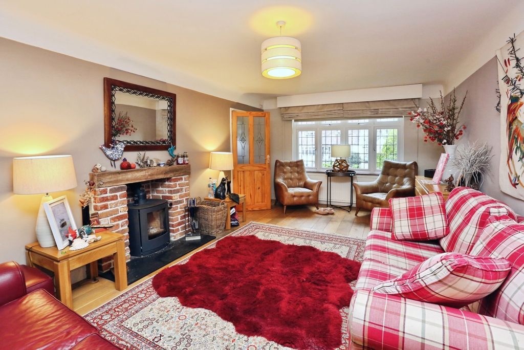 Property photo 3 of 14 Pbox-Img.Jpg