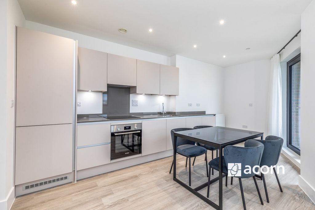 Property photo 3 of 7 5_Orion_Wharf-4