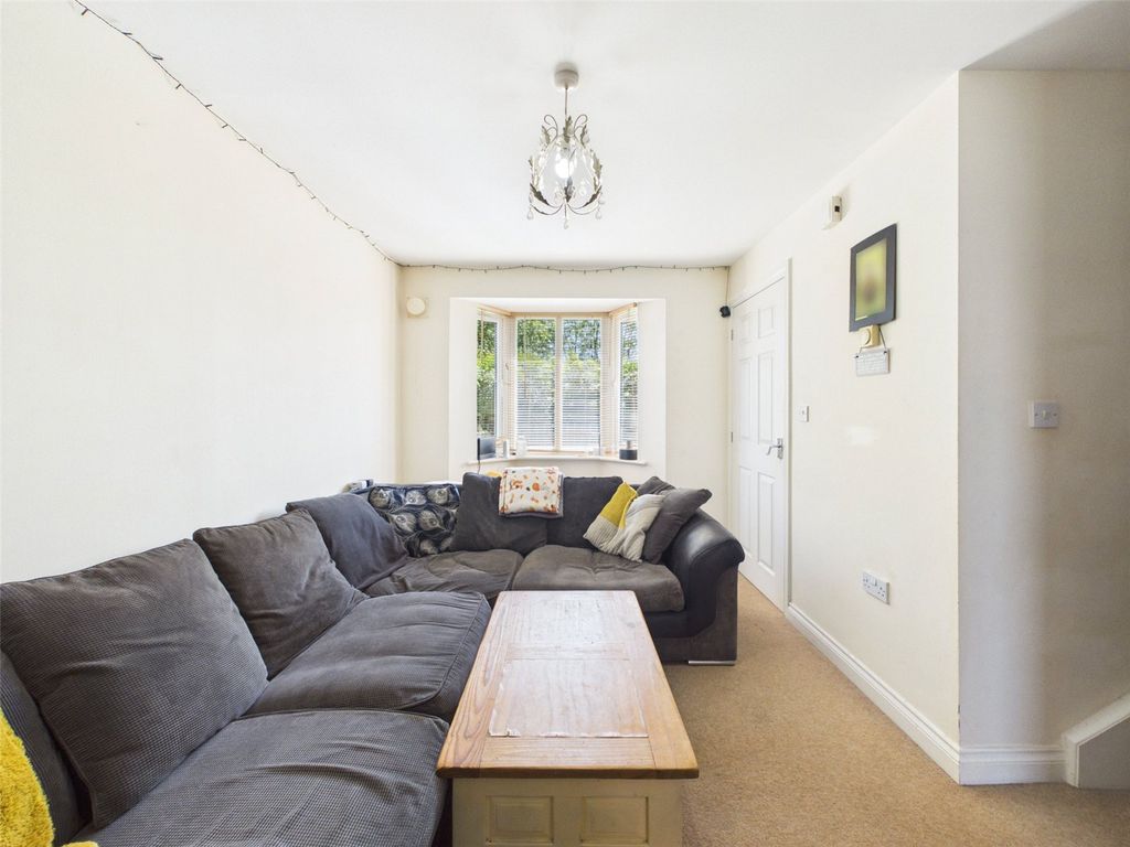 Property photo 3 of 22 Picture No. 03